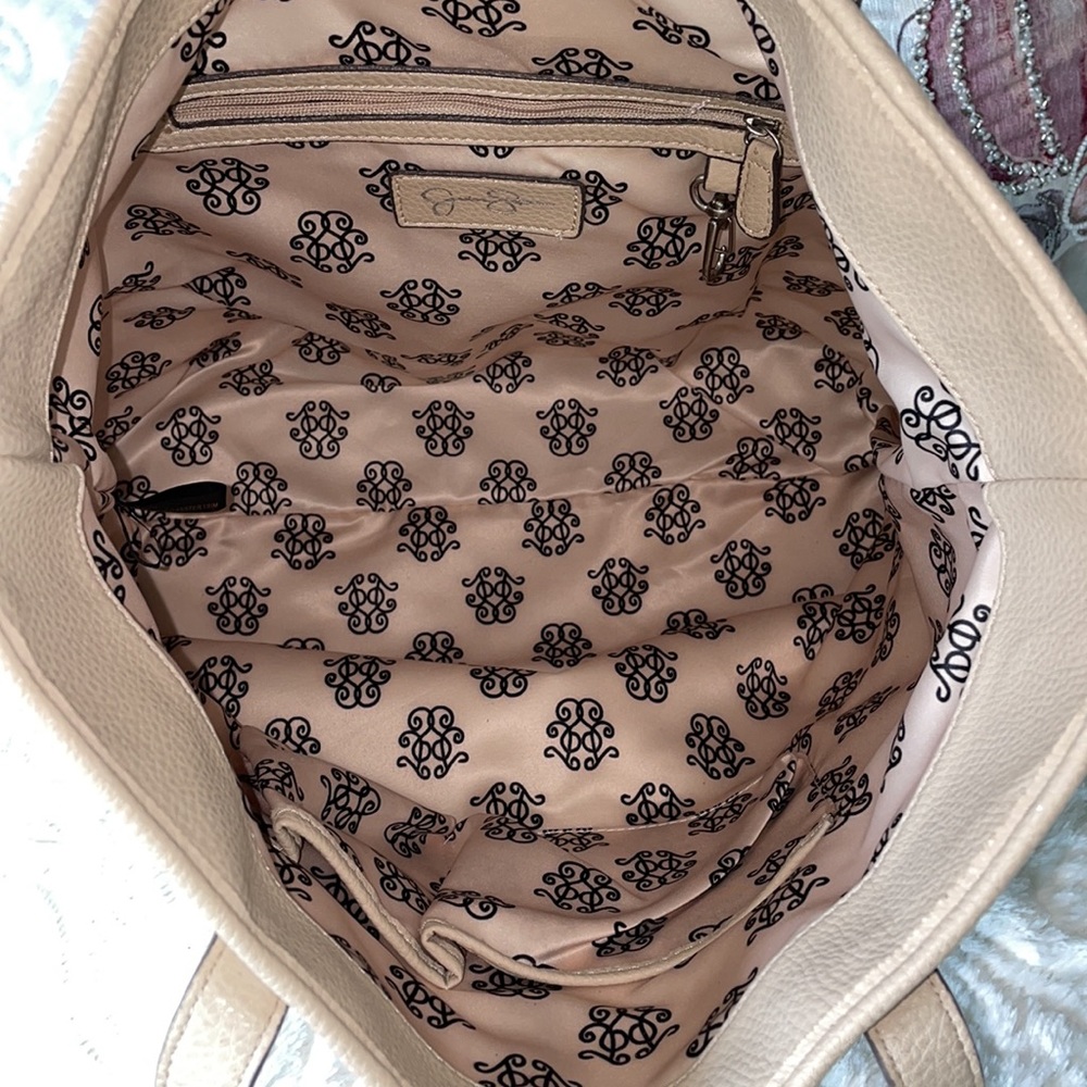 NWOT Jessica Simpson tote - Picture 7 of 9